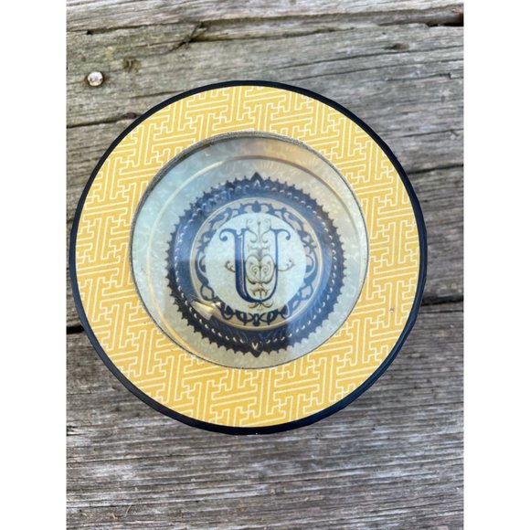 Punch Studios Paperweight Old Script Letter U French Crystal NIB - Picture 2 of 7